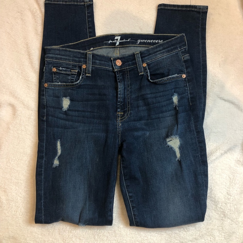 7 for all mankind gwenevere Distressed skinny med rise size 27